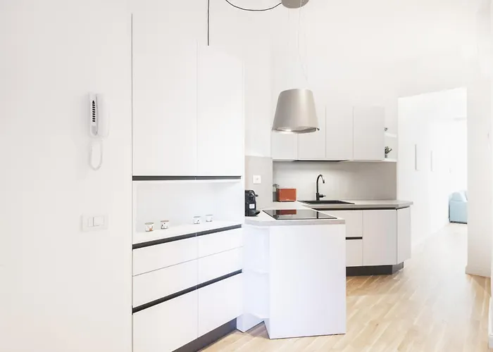 Easylife - - Napo Torriani 1 E - Daire Milano