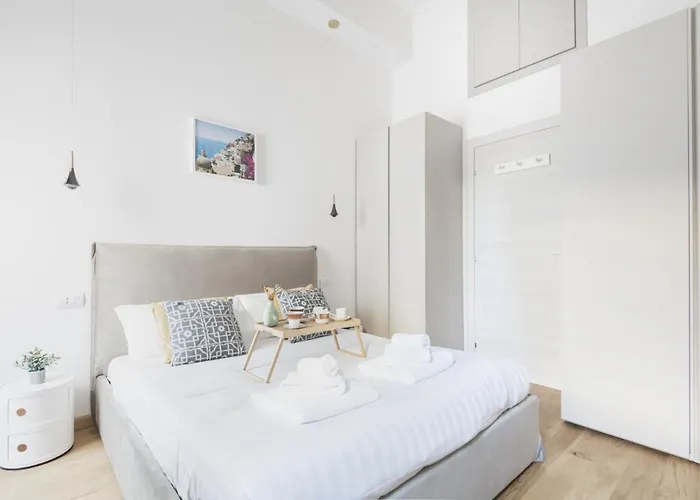 Easylife - - Sardegna 45 - Life Apartment *