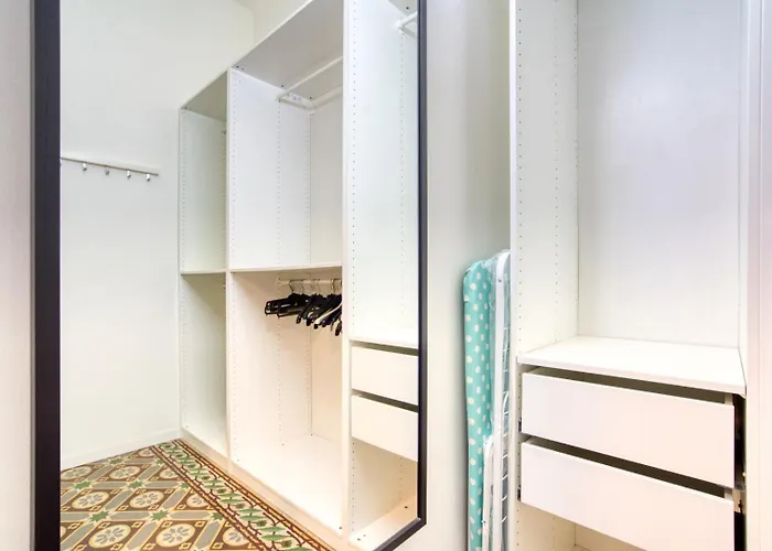 Guesthost - Madewithlove Near Maciachini M3 Milán