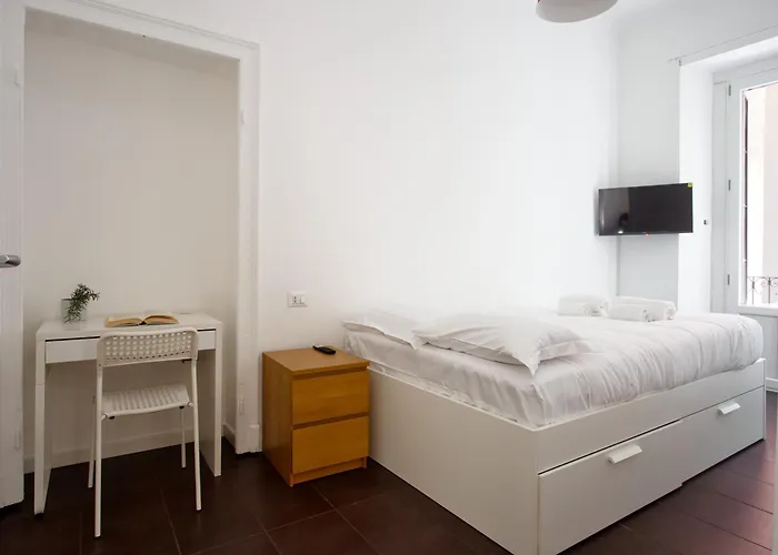 Joivy Cosy 3br Flat In The Centre Of شقة ميلان