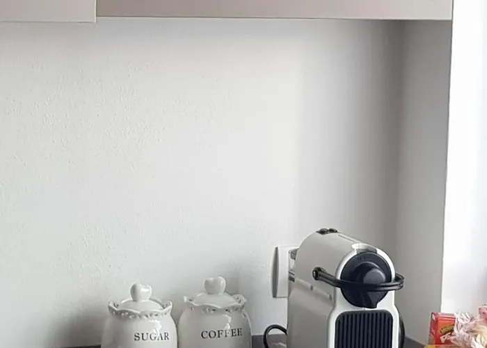 Apartment Smile House. Intero Trilocale 15 Min. Dal Centro