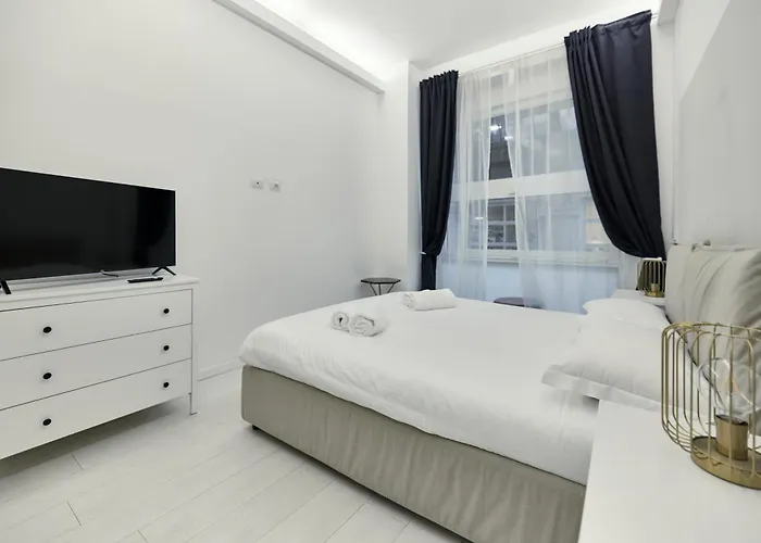 Duomo View - 2 Min From Duomo Amazing Location * ميلان