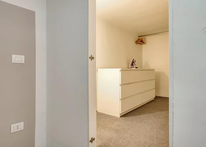 Apartament Modern Loft Near Bosco Verticale