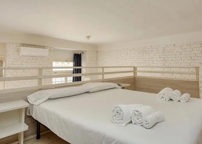 Apartament Modern Loft Near Bosco Verticale