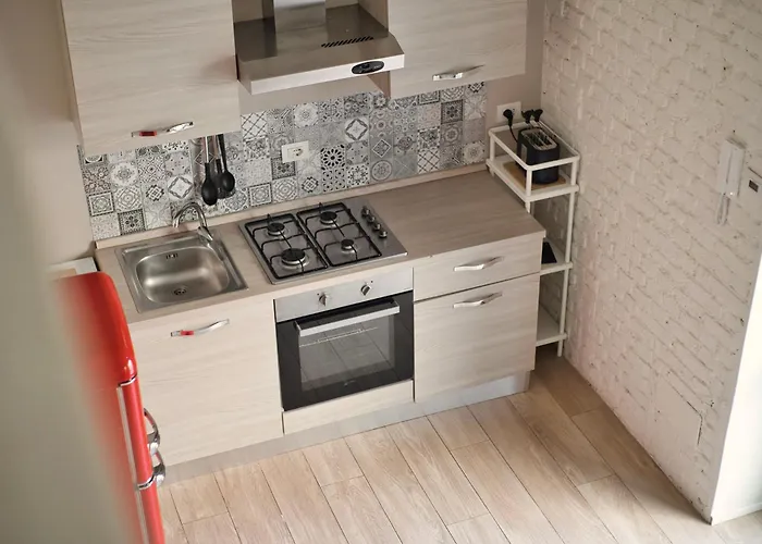 Modern Loft Near Bosco Verticale Mediolan