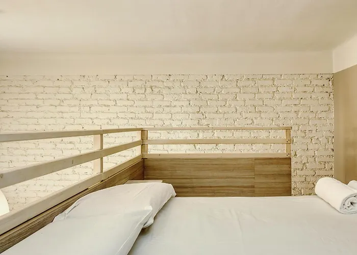 Modern Loft Near Bosco Verticale Apartament Mediolan