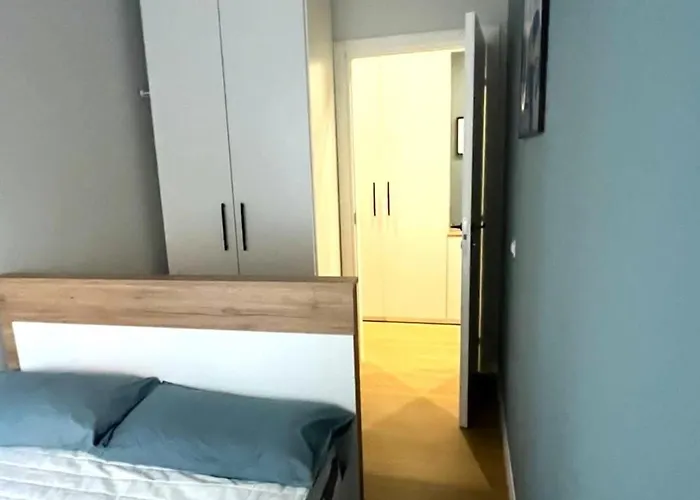 Via Savona - Design District * Milánó