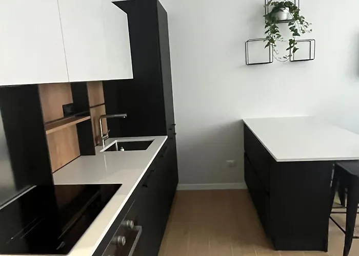 Via Savona - Design District