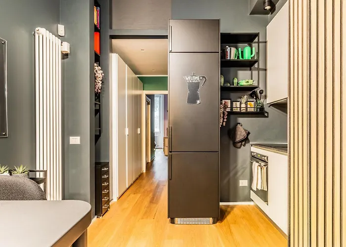 Goldoni House - Duomo 2 K M - Porta Venezia - Linate ميلان