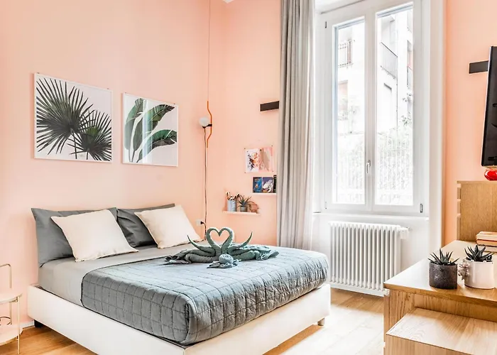 Goldoni House - Duomo 2 K M - Porta Venezia - Linate شقة ميلان