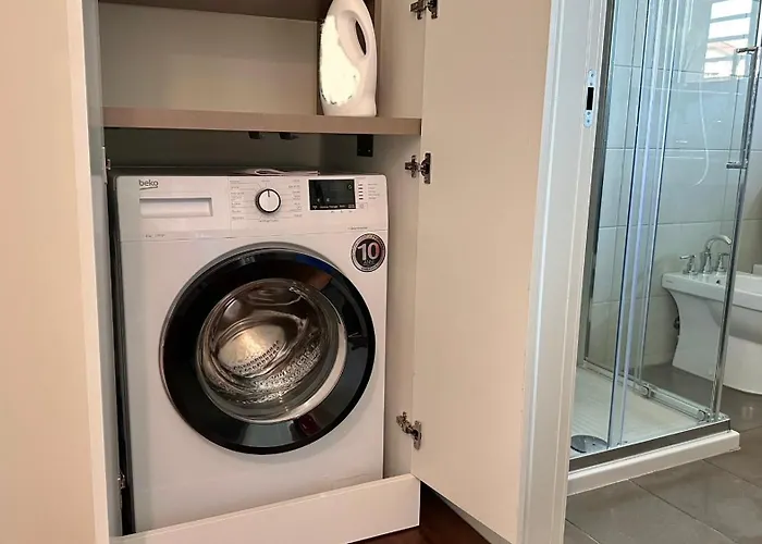 Giax Tower Premium Modern Milanese Flat With Gym Pool View & Box Apartment