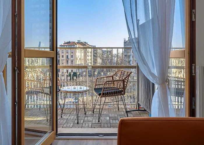 Classbnb - Stylish In The Moscova Area, 250 M From Metro Line M2