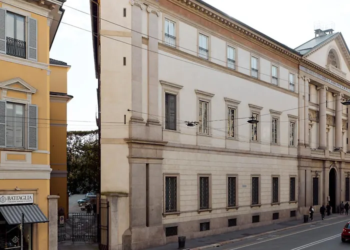 Apartment Corso Venezia View With Private Balcony - Corso Venezia