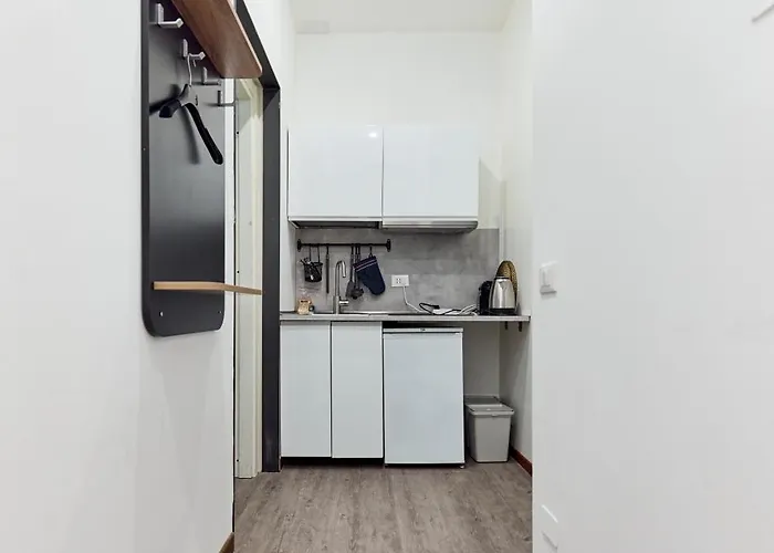 Corso Venezia View With Private Balcony - Corso Venezia Apartment Milan