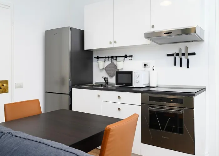 Classbnb - Stylish In The Moscova Area, 250 M From Metro Line M2