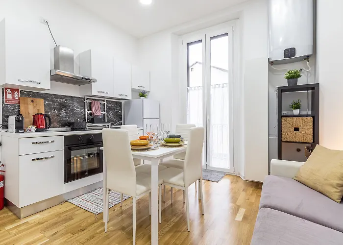 - Parking Nearby&free Wifi Appartamento