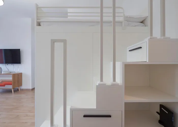 I Host - Belcasule 4 דירה מילאנו