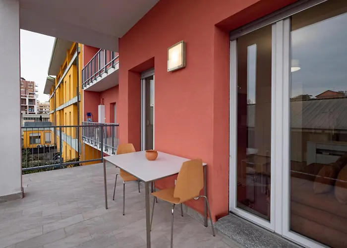 I Host - Belcasule 4 * מילאנו