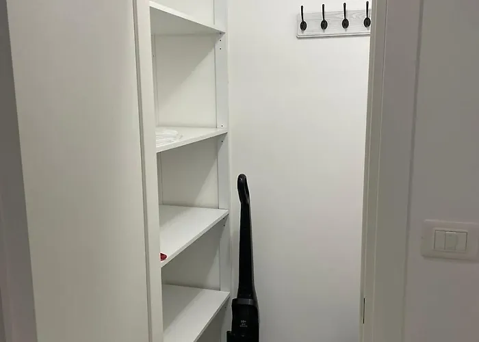 M4 Tolstoj - Duomo Tortona Navigli Area Milano