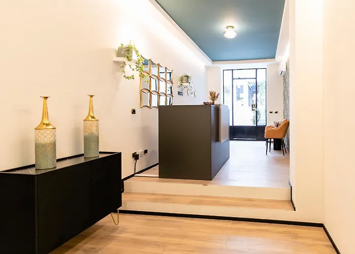 Aiello - Citylife 4* Milán