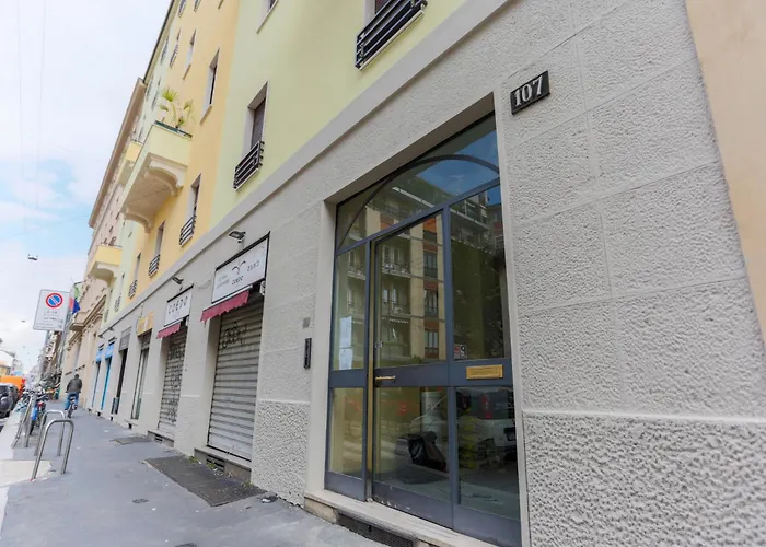 The Rent - Modern Two-bedroom In Porta Romana * 밀라노