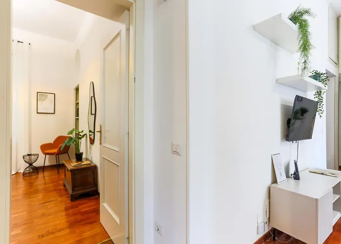 The Rent - Modern Two-bedroom In Porta Romana 아파트