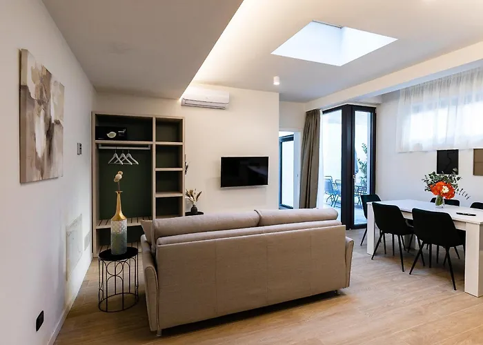 Aiello - Citylife 4*