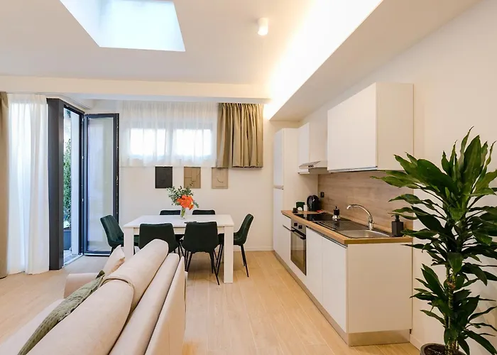 Aiello - Citylife 4*