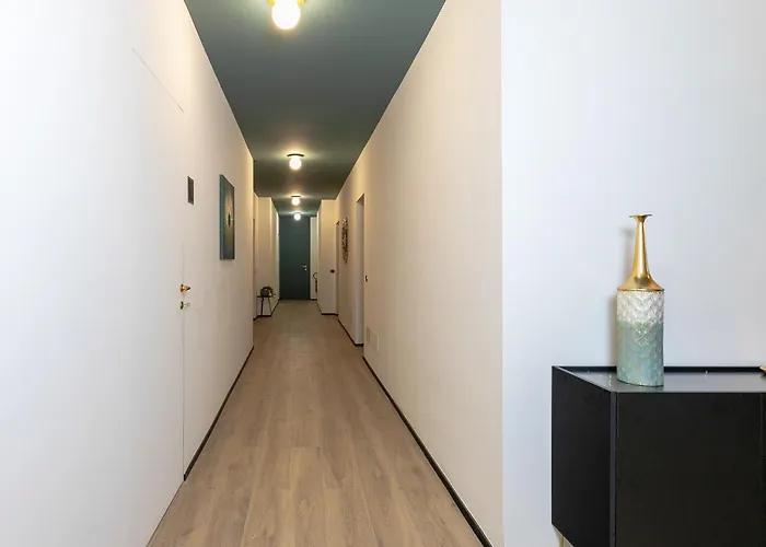 Aiello - Citylife 4*