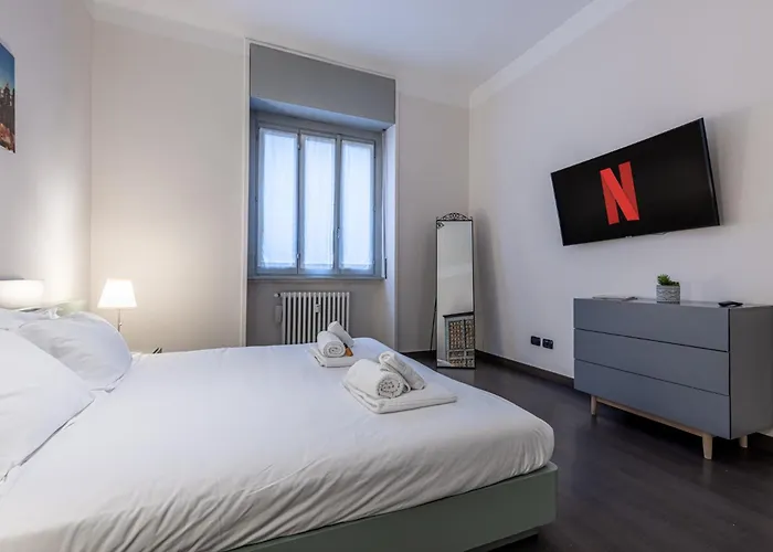 Lägenhet Sant' Ambrogio Flat Milano