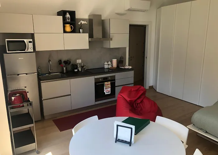 Music House - Carozzi Милан