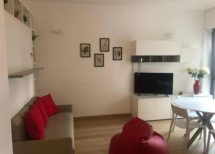 Music House - Carozzi * Милан