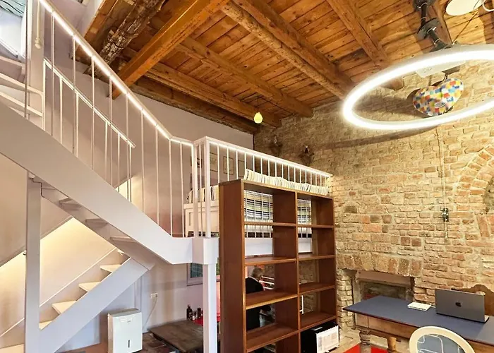 Gasthof With Terrace And Loft With Garden In Naviglio Pavese *