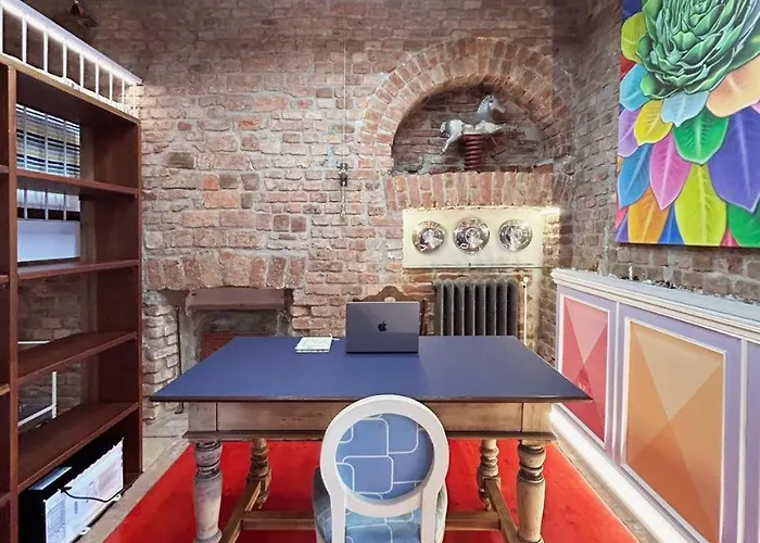 With Terrace And Loft With Garden In Naviglio Pavese Gasthof *