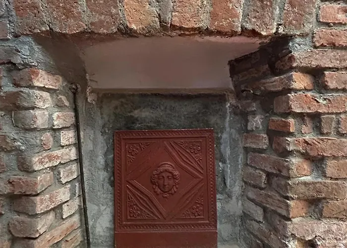 With Terrace And Loft With Garden In Naviglio Pavese Mailand