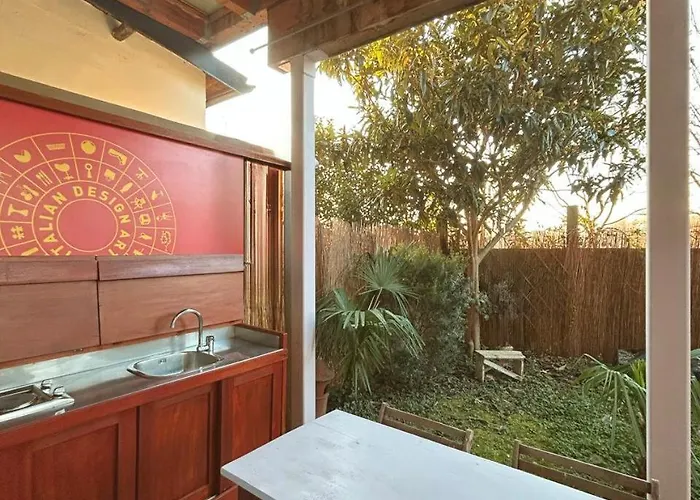 With Terrace And Loft With Garden In Naviglio Pavese Gasthof *