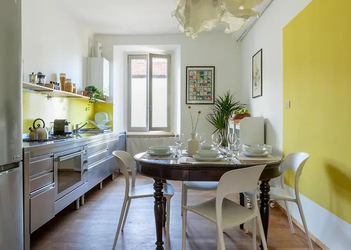 Arco Della Pace Charme *