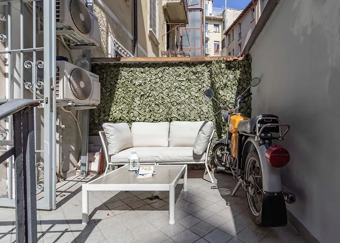 Stradivarius House - Carozzi *