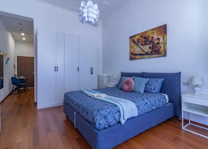 Stradivarius House - Carozzi Apartment