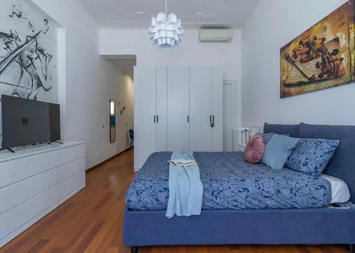 Stradivarius House - Carozzi Apartment *