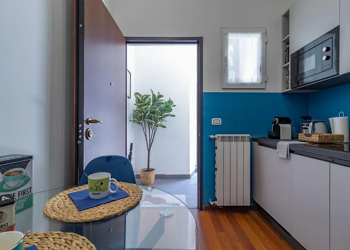 Stradivarius House - Carozzi Mailand