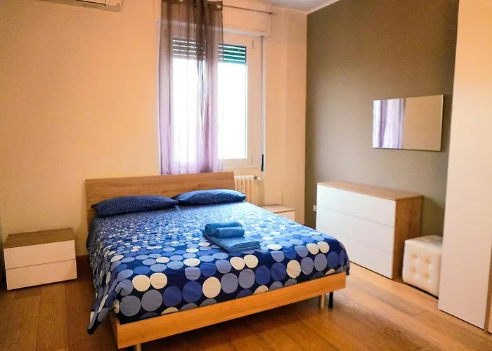 דירה Sunny's House