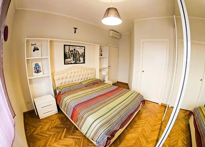 Sunny's House דירה