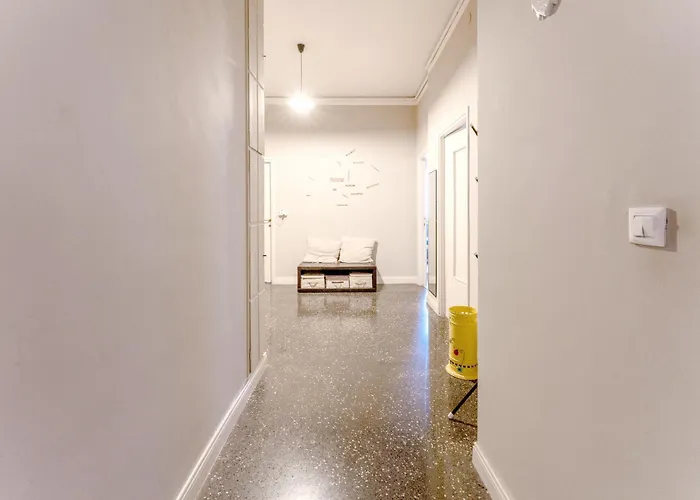 In Isola Garibaldi Lejlighed *