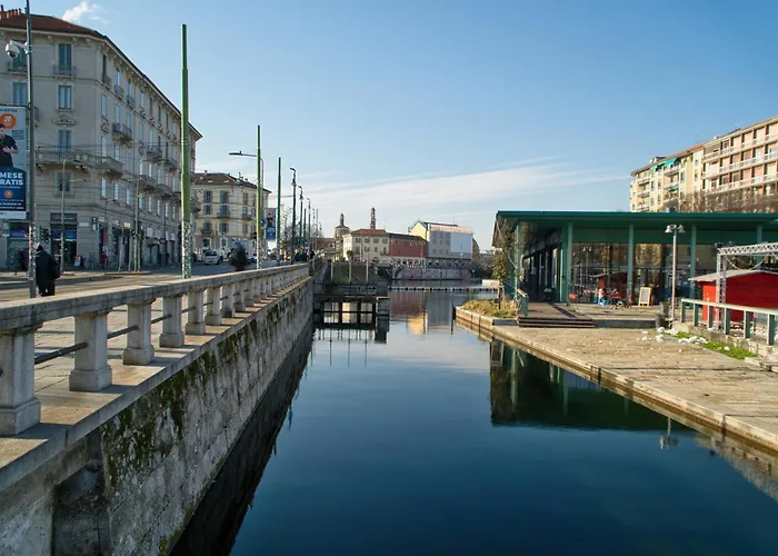 Charming Darsena - Amazing Position Next To Navigli アパート