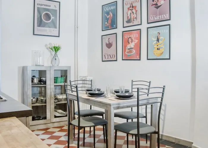 Charming Darsena - Amazing Position Next To Navigli アパート ミラノ