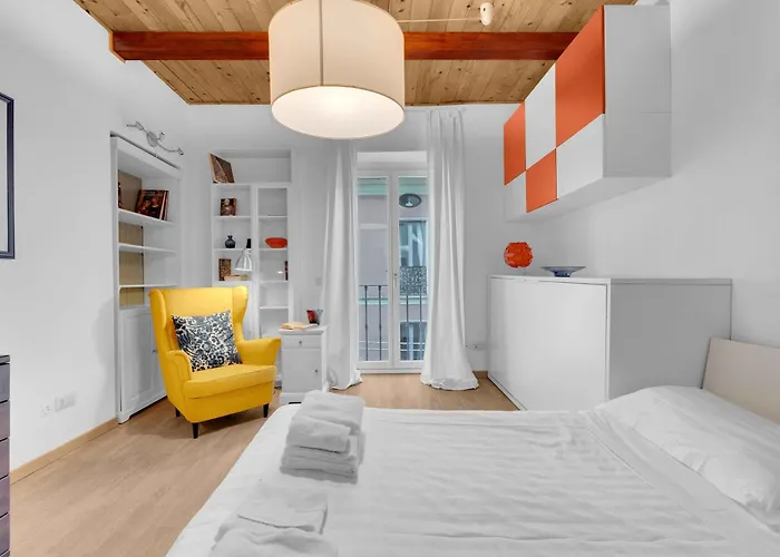 The House Of Via Muratori 6 * Milán