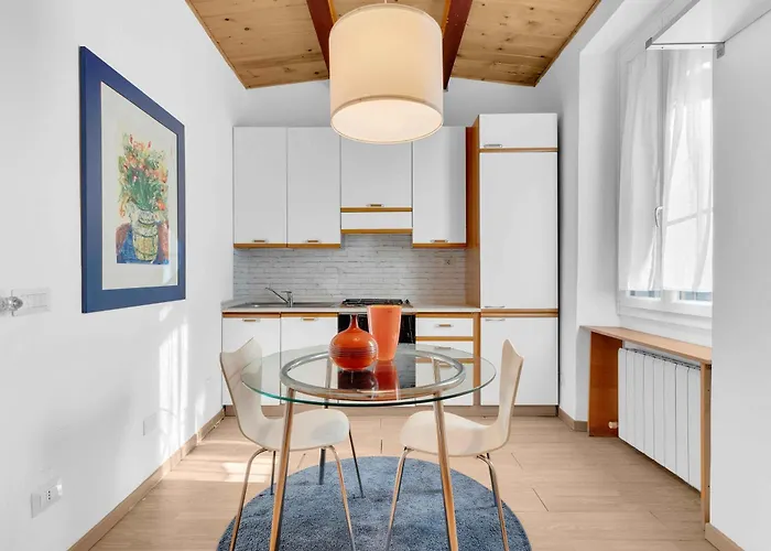 The House Of Via Muratori 6