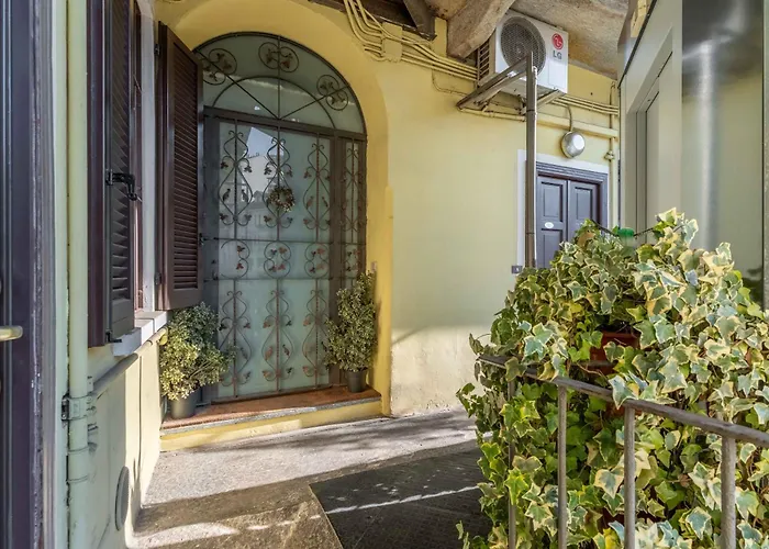 The House Of Via Muratori 6