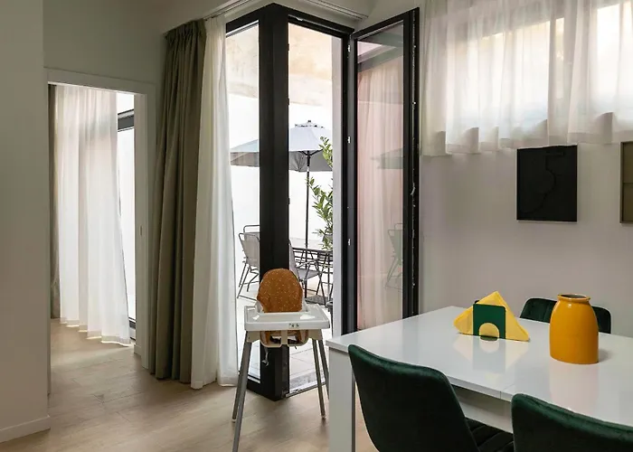 Aiello - Citylife 4* Milán